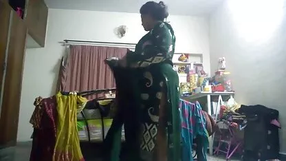 با شخصیت خجالتی پشت صحنه ی سکس