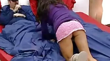 نگذاشت مادرم خواب کافی sex پشت صحنه داشته باشد
